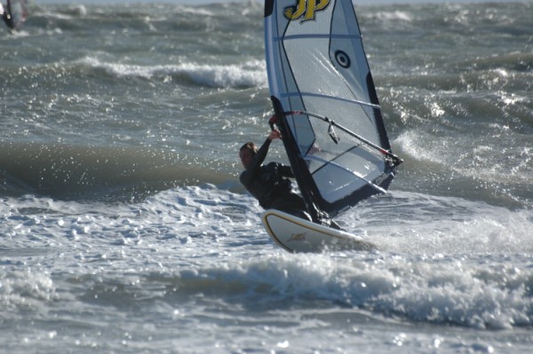 windsurf