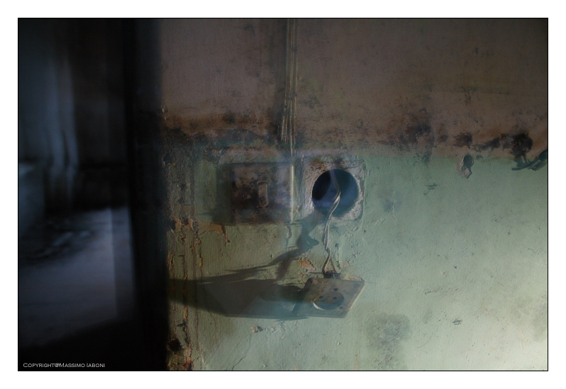 INTERRUTTORE NELLA CASA