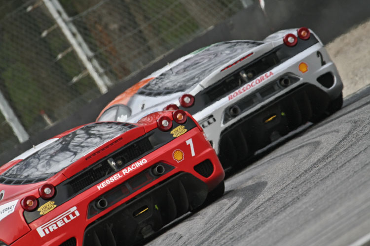 Ferrari Challenge 2007: Si aprono le danze