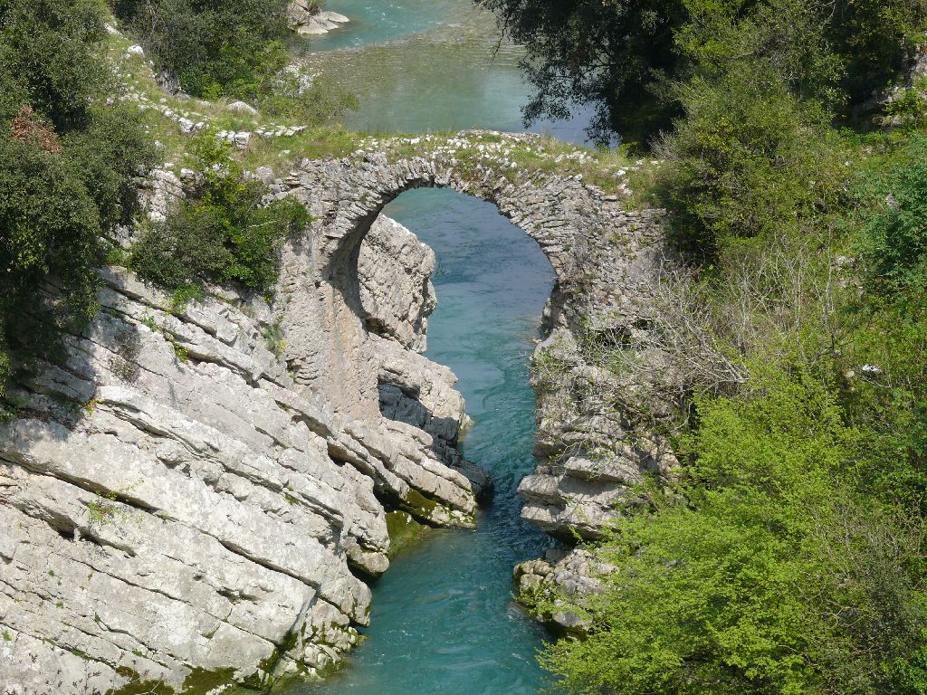 antico ponte felitto
