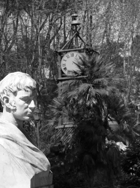 Villa Borghese. Orologio ad acqua.