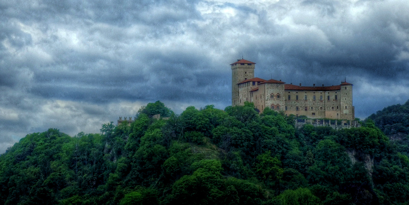 Rocca Angera HDR