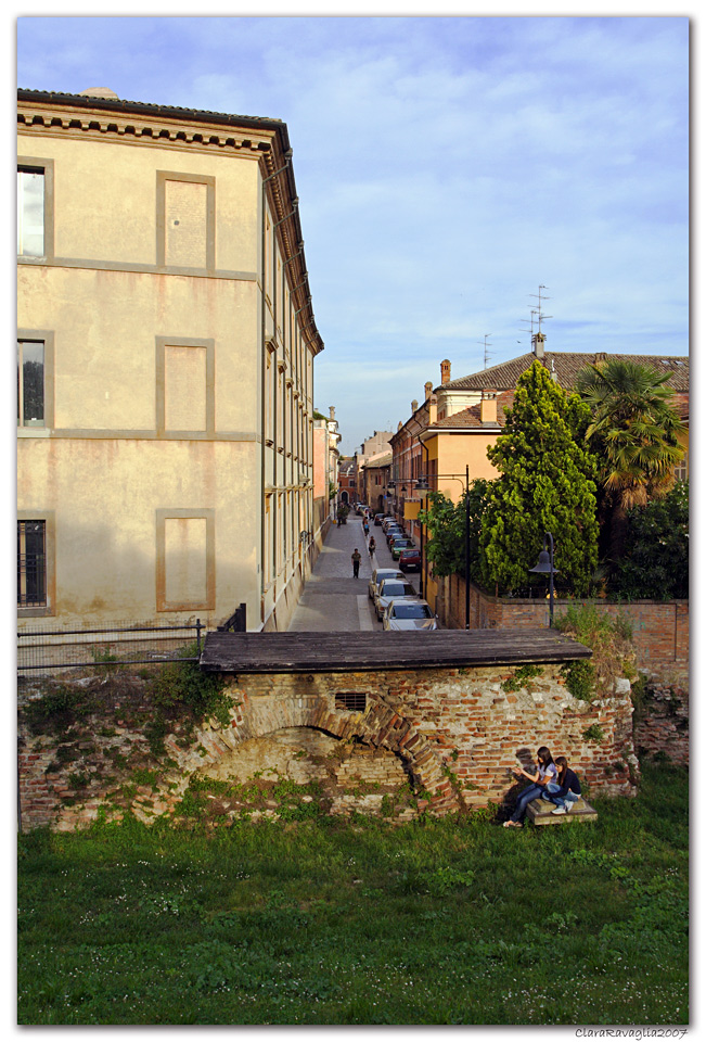 Due chiacchiere...... prima di cena