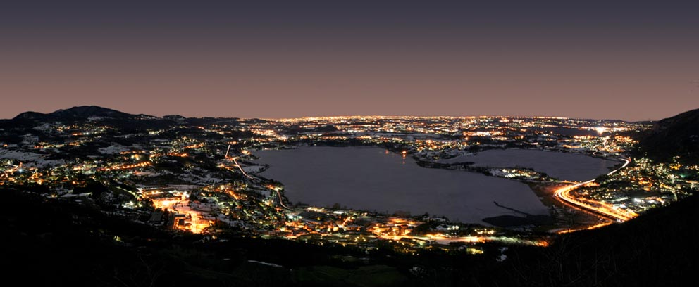 Brianza by night