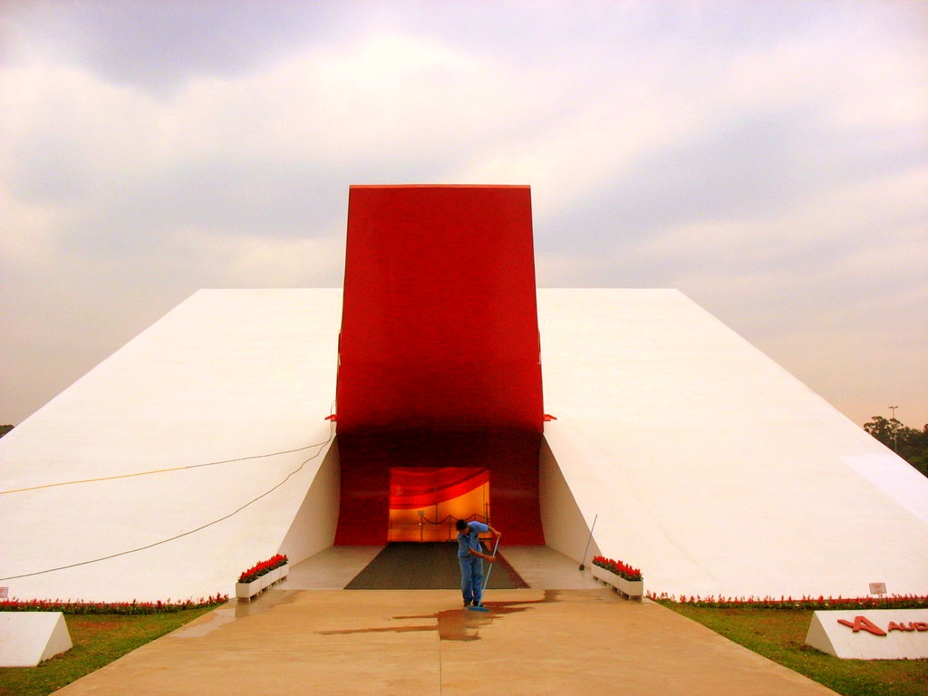 pulendo l'auditorium...
