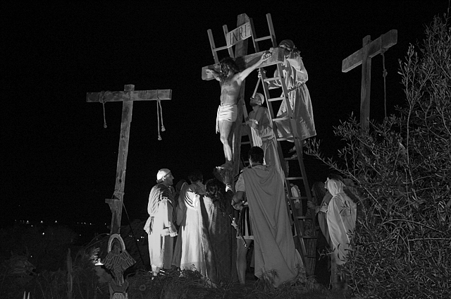 5) Ges� crocifisso