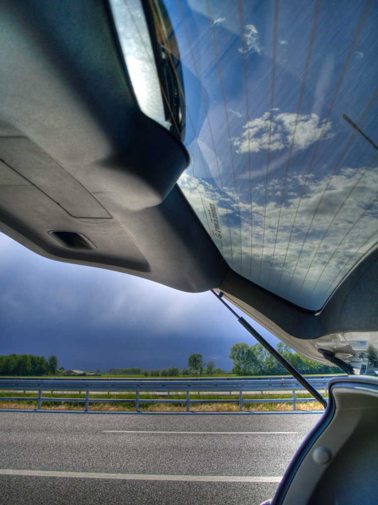 * Toyota polarized cristals *