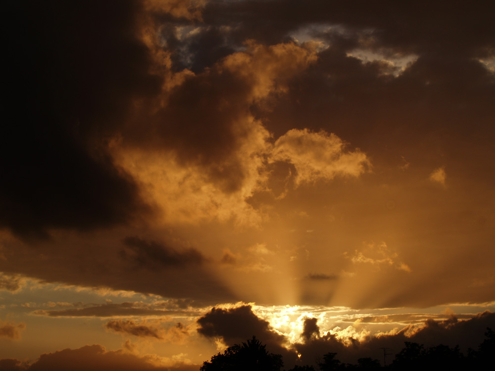 tramonto del primo giugno