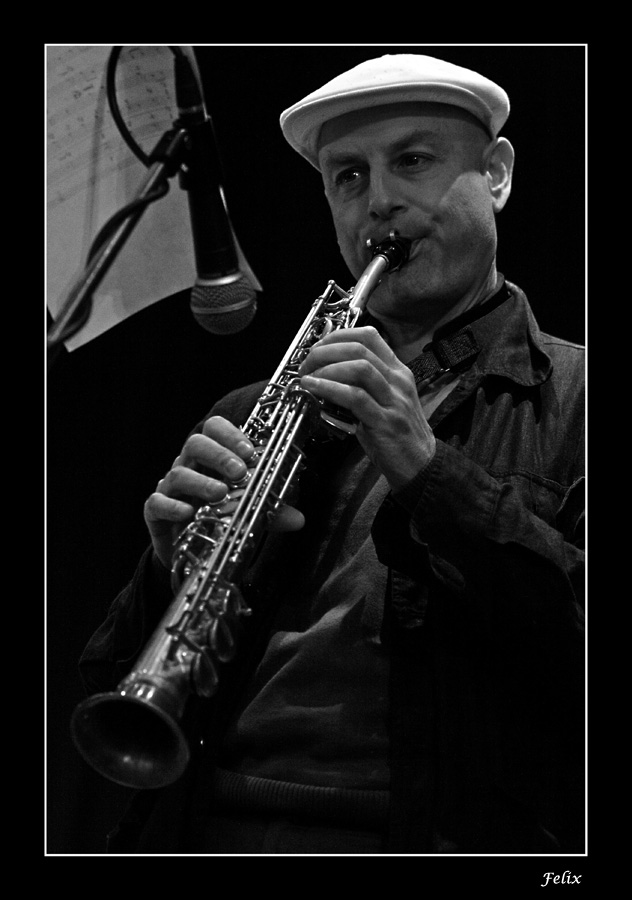 Pietro Tonolo - ovvero "Spartito sul microfono"..