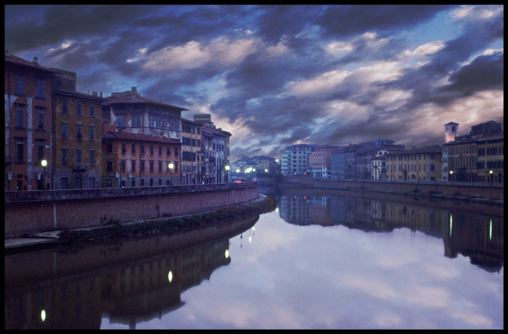 Alba su Ponte di Mezzo (Pisa)