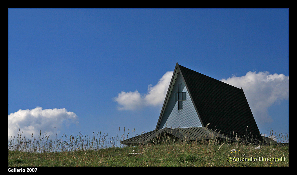 dietro la collina.....