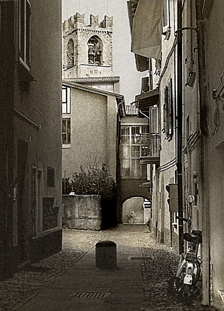 Rovato : Veduta da via Rose