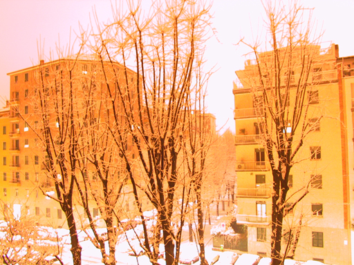 milano, 18 gennaio 2005: il sole a mezzanotte ?