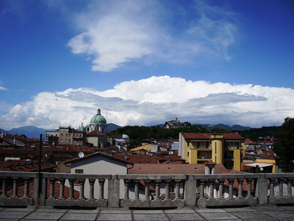 panorama con panna montata