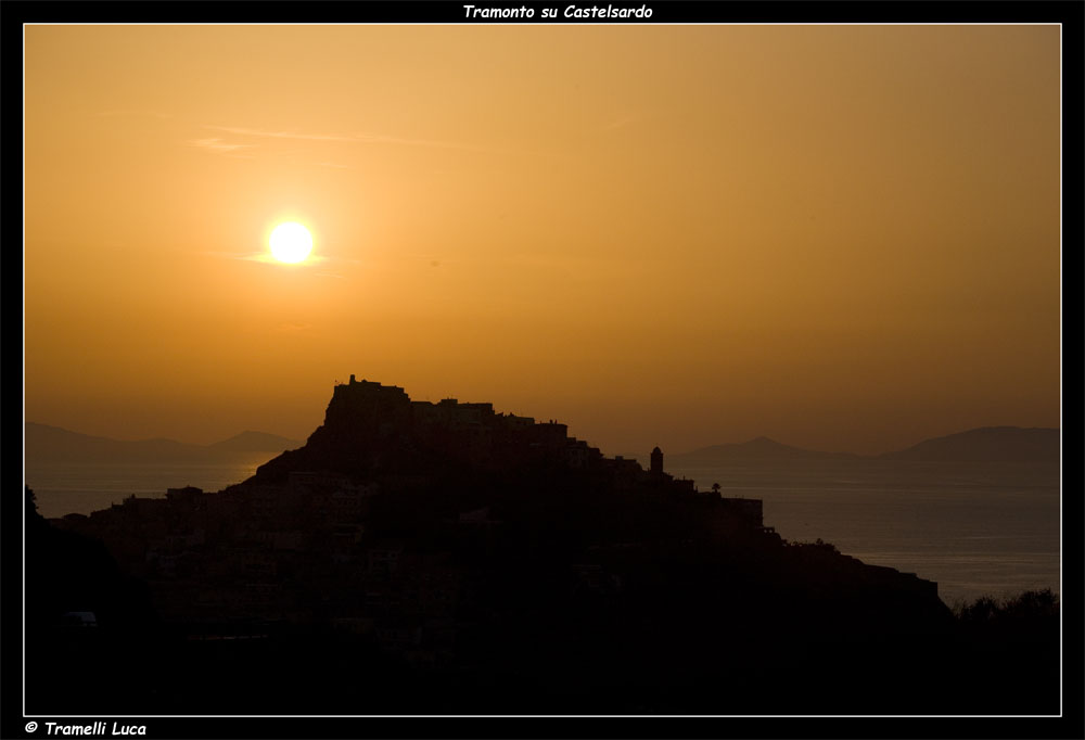 Il tramonto su Castelsardo