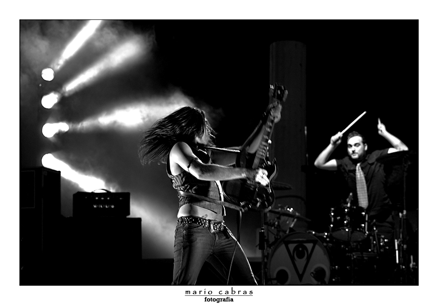 Le vibrazioni (serie)