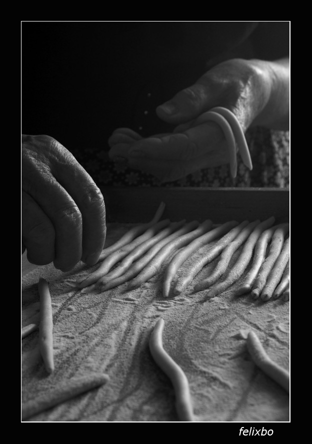 I maccheroni di nonna Carmela (Sicilia agosto '07)