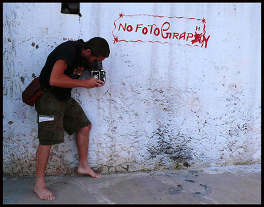 No photography!