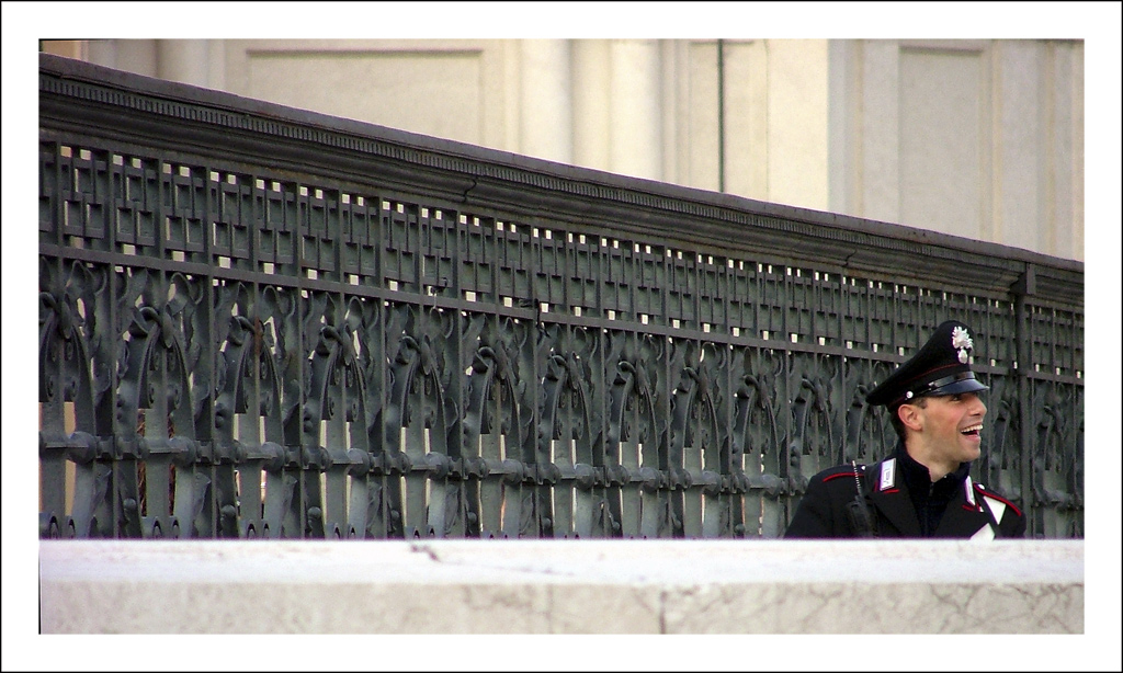 Sorriso fuori ordinanza