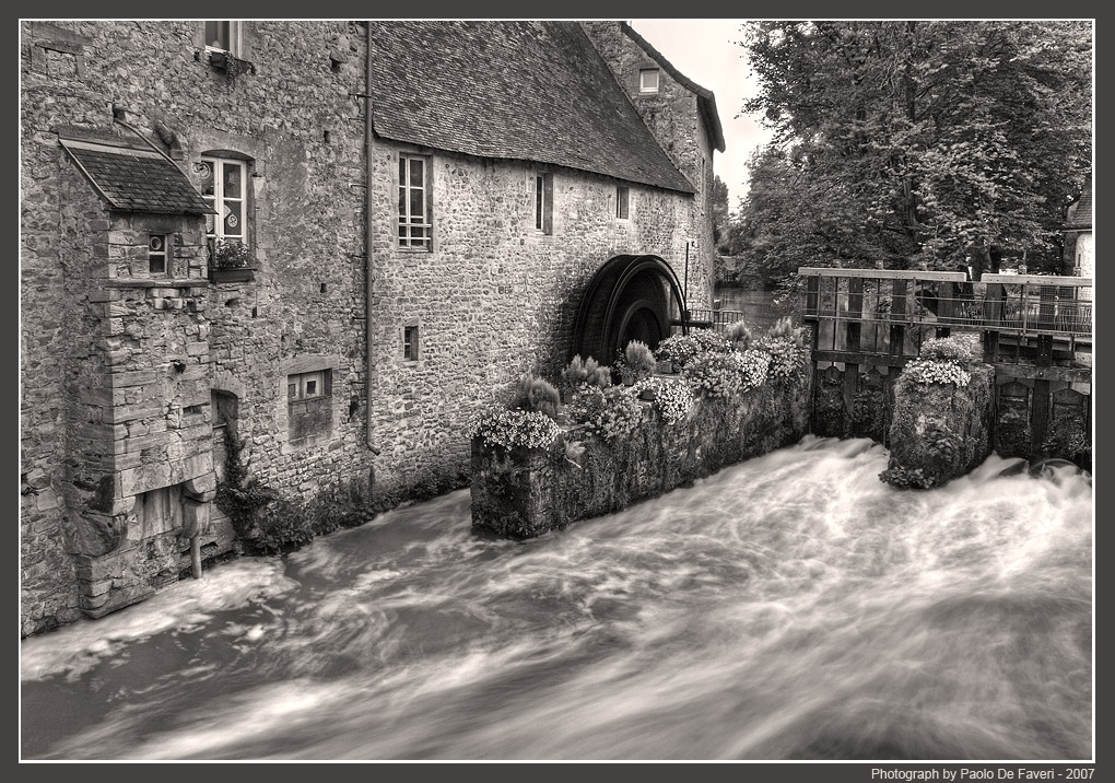 Bayeux, Normandia, Francia. Versione BN