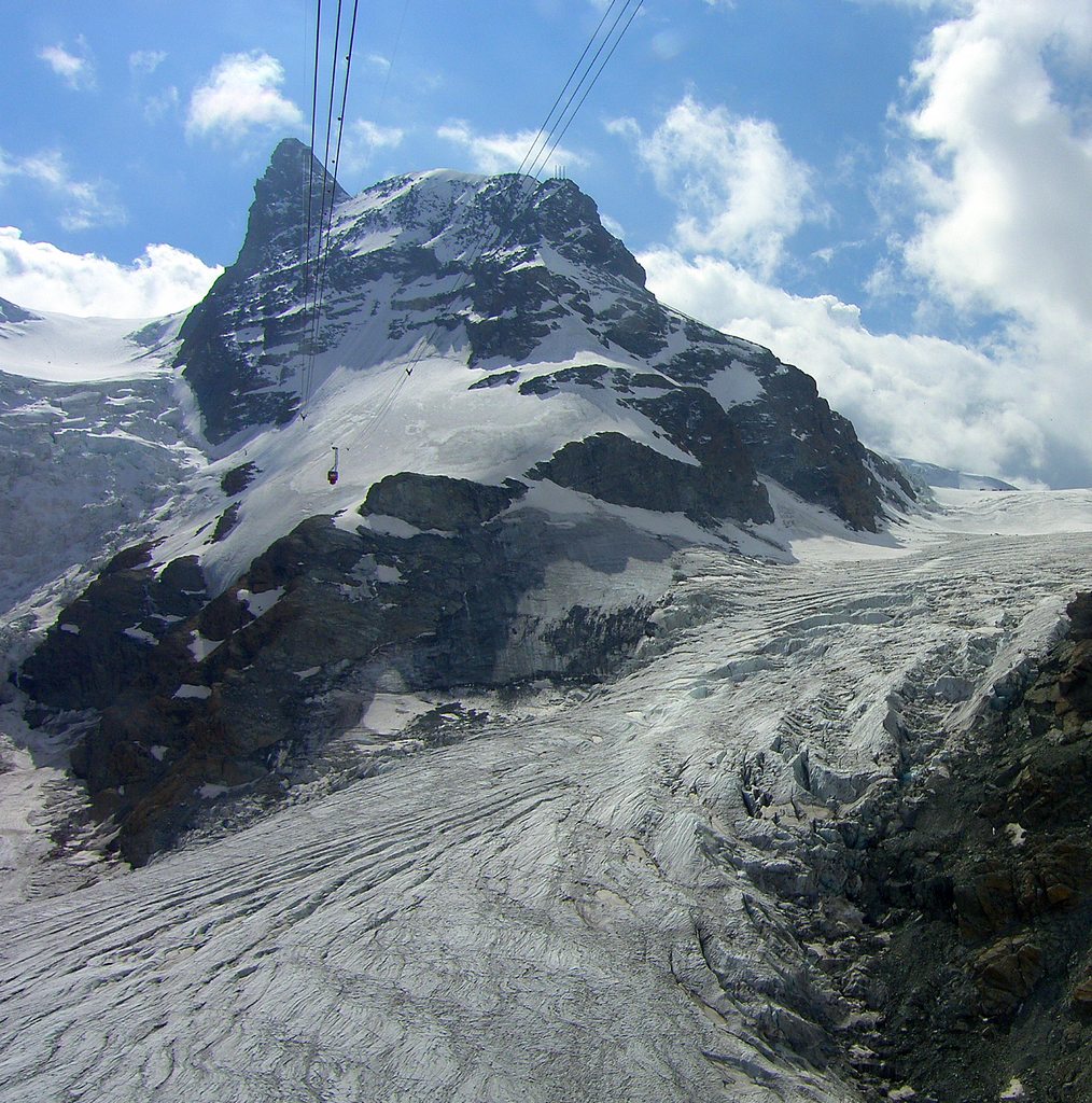 Matterhorn glacier paradise a mt. 3800