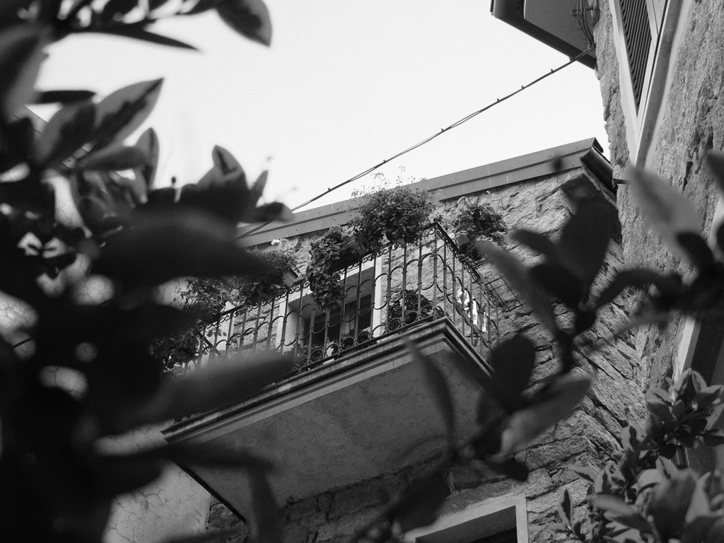 balcone incorniciato