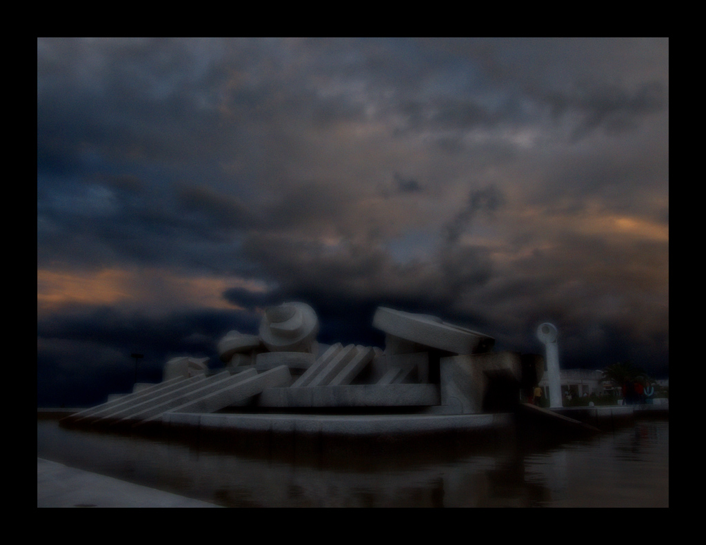 L'esperimento e la Fontana incorniciata