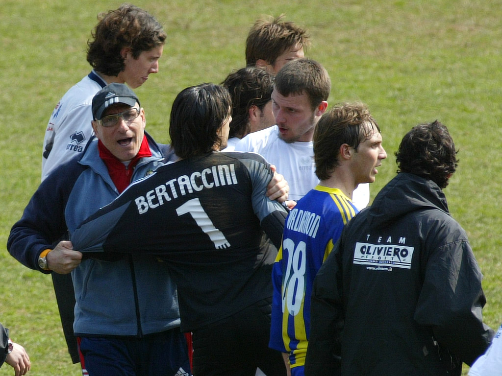 Quasi rissa Ciccio fa il pacere