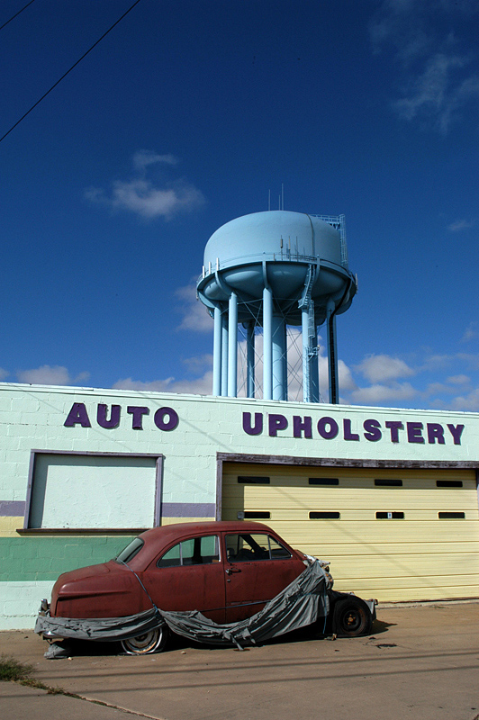 AUTO UPHOLSTERY