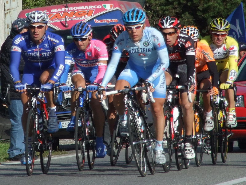 in fuga al Lombardia