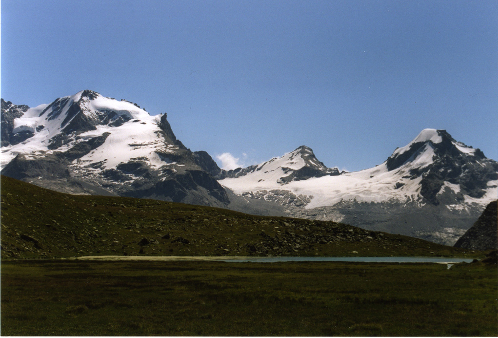 LA CATENA DEL GRANPARADISO...