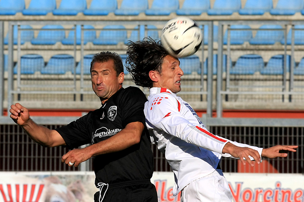 colpo di testa in serie D......