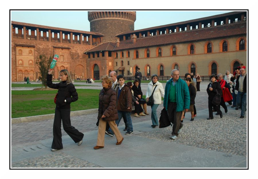 Seguire la bandiera!