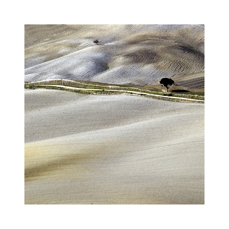 THE COLORS OF THE EARTH 2 (VAL D'ORCIA)