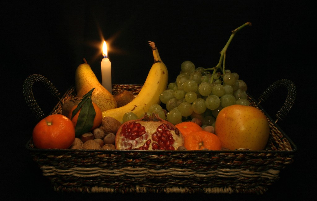 natura morta with candela