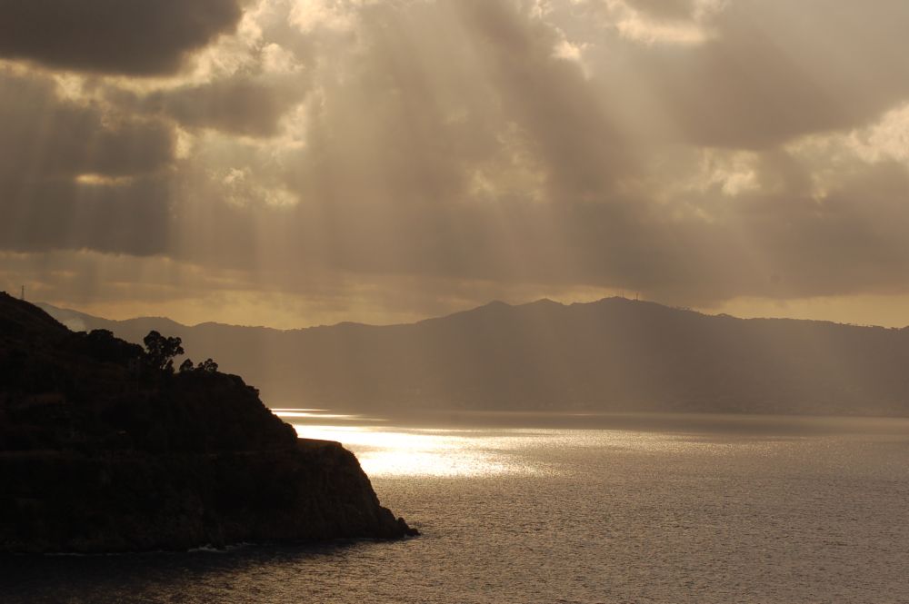tramonto di settembre scilla