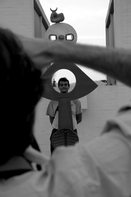 "Non guardarmi che mi vien da ridere"