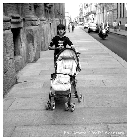 Giovane Sinti a Torino
