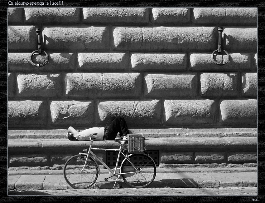 Qualcuno spenga la luce!!!
