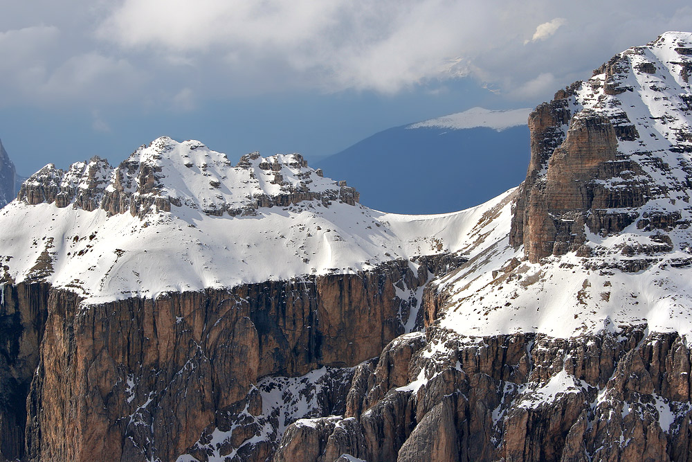 Dolomiti,Vista dal Pordoi...