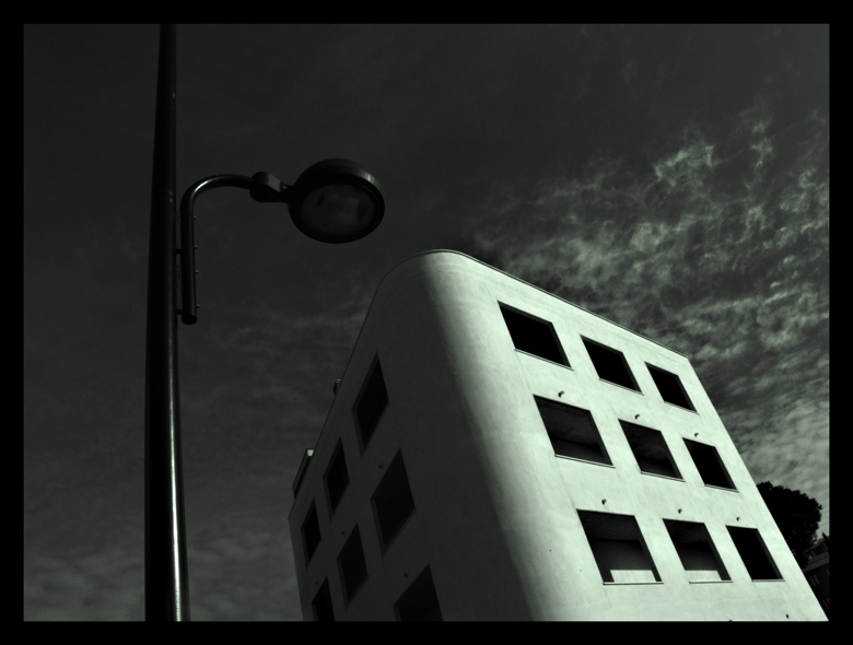 Distorsioni e Prospettive (dedicata a Olad e Topo Ridens)