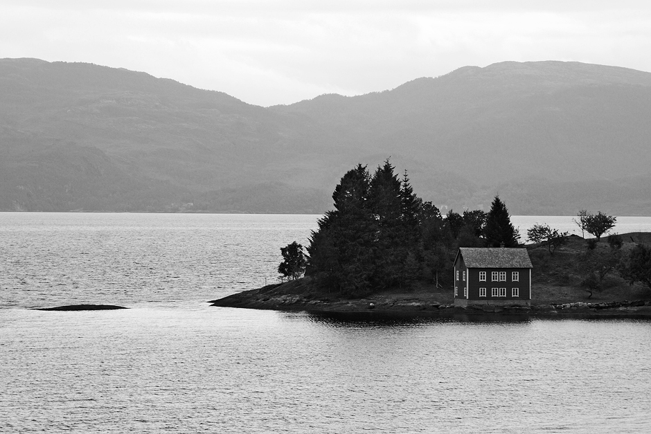 A HOUSE IN HARDANGERFJORD