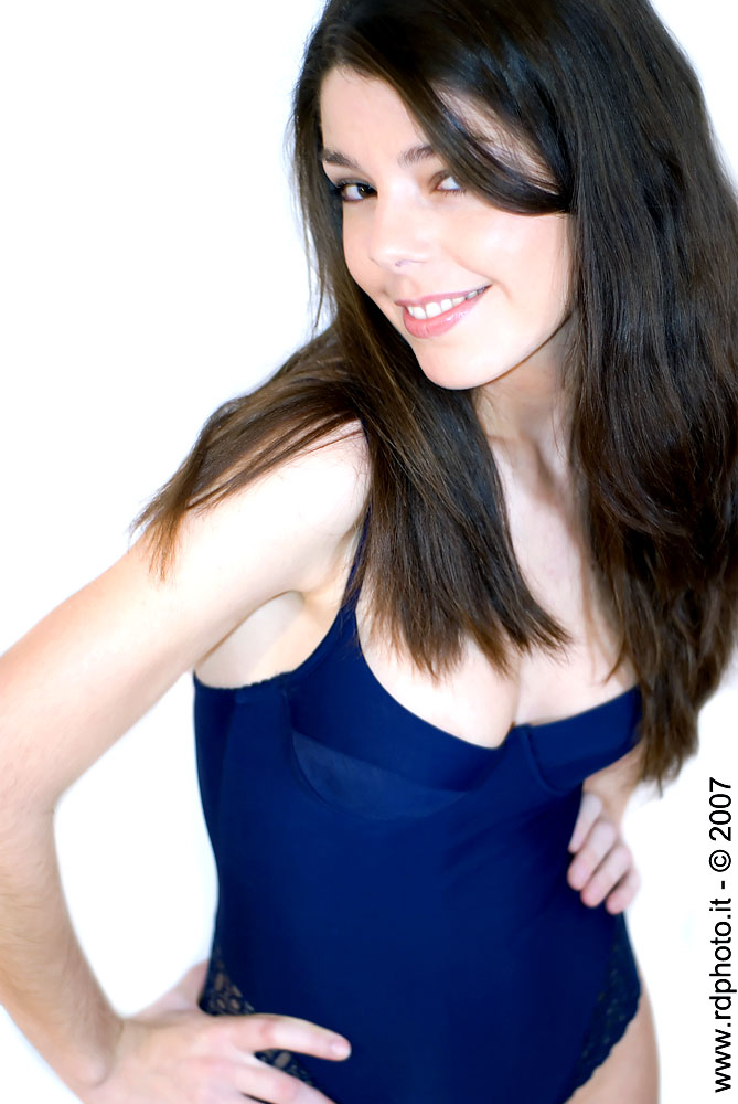 Chiara, blue body #2