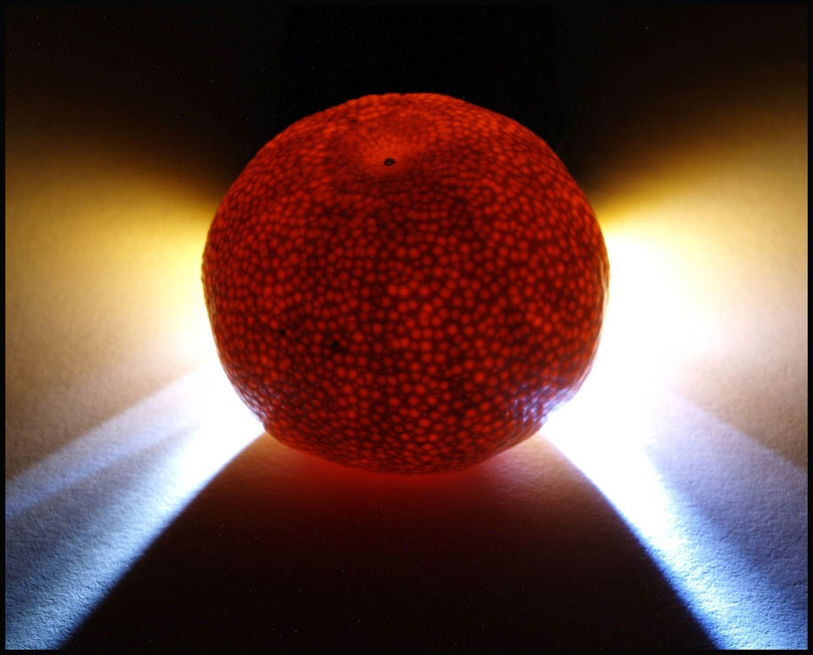 il sole sulla tavola