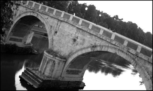 Lungo Tevere