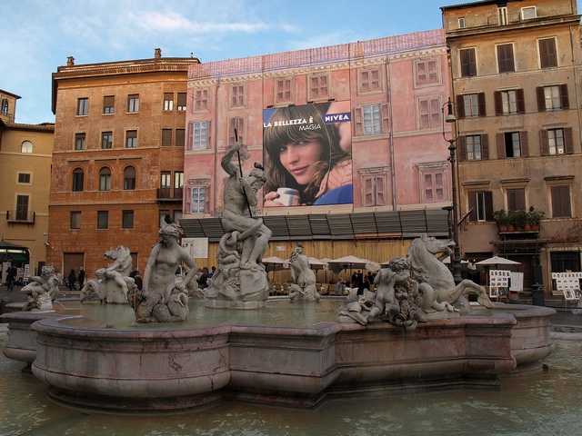 Piazza Navona dipinta o fotografata ?