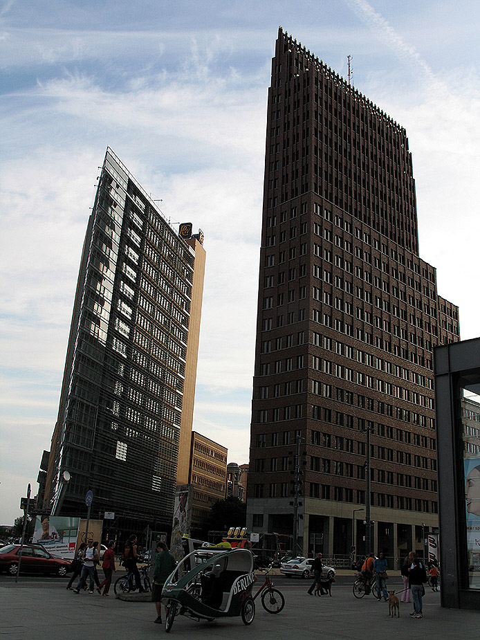 Report: POTSDAMER PLATZ IN BERLIN