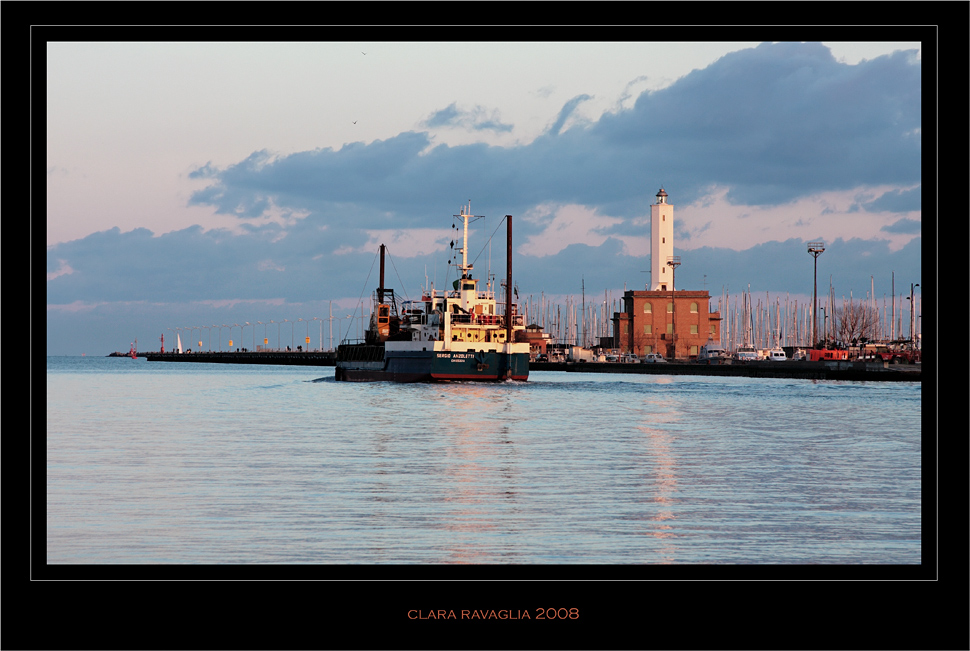 Il saluto... al faro