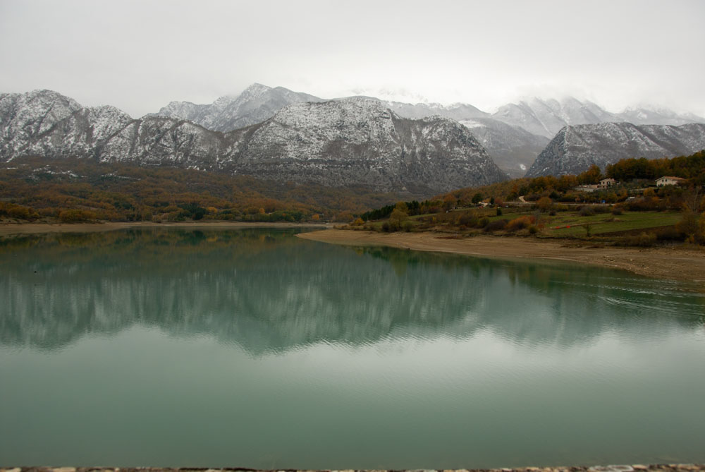 Lago di Castel San Vincenzo (Molise)