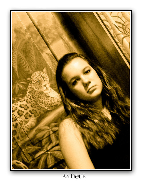 A N T I Q U E